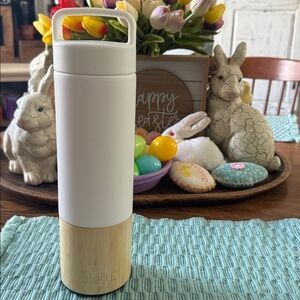 Welly Traveler 18oz Insulated & Infusing Stainless Steel Bamboo Water Bottle